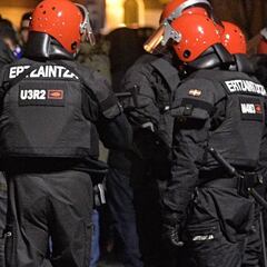 Asalto de seguidores del Athletic a aficionados del Apoel