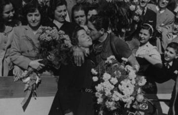 Sus mayores éxitos deportivos los obtuvo en la Vuelta a España donde además de lograr 8 victorias de etapa, en la edición de 1946 consiguió la victoria absoluta.