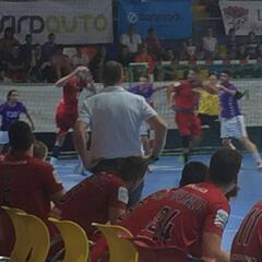 El Huesca rebaja con su juego la euforia en el Guadalajara