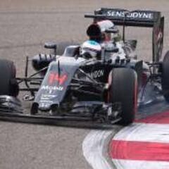 Boullier, ilusionado: "Habríamos estado cómodamente en la Q3"