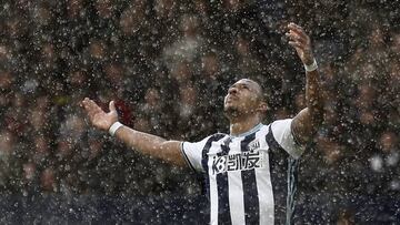 Britain Soccer Football - West Bromwich Albion v Crystal Palace - Premier League - The Hawthorns - 4/3/17 West Bromwich Albion's Salomon Rondon Reuters / Peter Nicholls Livepic EDITORIAL USE ONLY. No use with unauthorized audio, video, data, fixture lists, club/league logos or "live" services. Online in-match use limited to 45 images, no video emulation. No use in betting, games or single club/league/player publications. Please contact your account representative for further details.