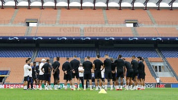 Los jugadores del Real Madrid, en San Siro.