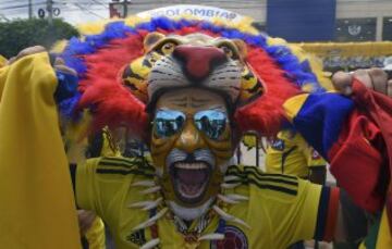 Colombia debuta en las Eliminatorias ante Perú. Ambiente de fiesta y de carnaval en El Metropolitano.