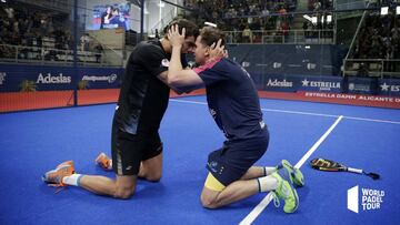 Paquito Navarro y Juan Lebrón celebran la victoria en el Alicante Open.
