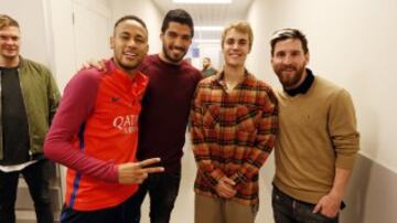 Con Neymar, Luis Suárez y Messi.