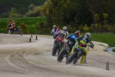 Rossi, solidario: dará un curso de pilotaje al mayor postor