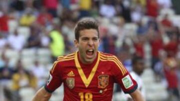 Jordi Alba celebra su primer gol a Uruguay.