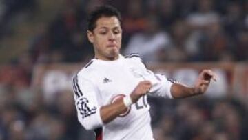 Chicharito no descarta volver al Madrid o a las Chivas