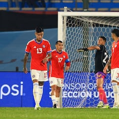 Chile, en medio de dudas espera por Colombia