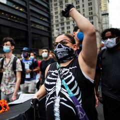 Casos, muertes y recuperados de coronavirus en Estados Unidos