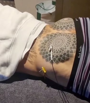 Ibrahimovic exhibe sus tatuajes del trasero en su d¨ªa so?ado