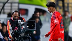 La U vuelve a sufrir con el arbitraje: esto ocurrió a los 9 minutos ante Everton