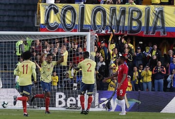 Colombia vence a Panamá en el estadio El Campín en amistoso de preparación para la Copa América de Brasil.