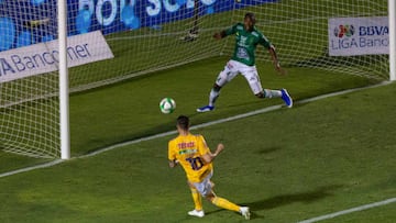 El atacante francés abrió el marcador minuto 20, tanto que hizo vibrar al Volcán en la Gran Final de Ida del Clausura 2019.
