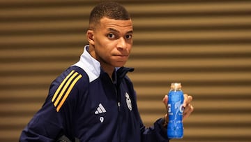 Carlo Ancelotti knows that while this may not be the most important title of the season, it’s silverware and it’s a Clásico, so he’s going strong.