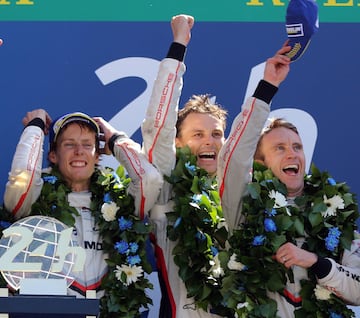 Timo Bernhard, Earl Bamber y Brendon Hartley se han proclamado vencedores de las 24 horas de Le Mans con el Porsche número dos