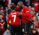 Manchester United 2-0 Reading: Alexis aportó con asistencia