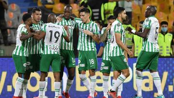 Jugadores de Atlético Nacional en un partido de la Liga BetPlay