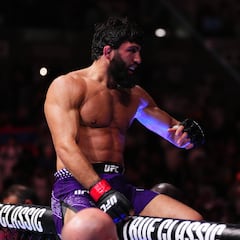 Resumen, resultado y ganador del UFC Fight Night Qatar: Topuria vs Almakhan y Tsarukyan vs Hooker