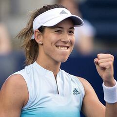 Muguruza vence a Mladenovic y se sitúa a las puertas de la final