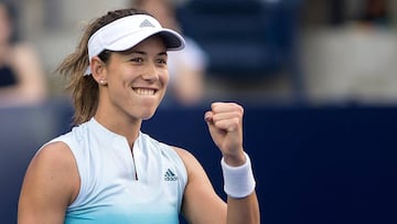 Muguruza vence a Mladenovic y se sitúa a las puertas de la final