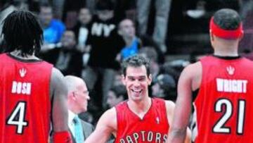 <b>REAPARICIÓN. </b>Calderón celebra el triunfo en Orlando: 103-108.