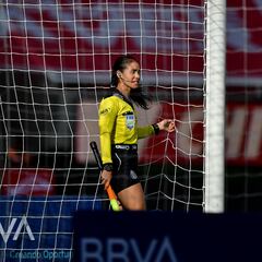 Las árbitras ganan terreno en Liga Expansión