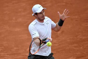 Murray and Djokovic both out to make history in Paris