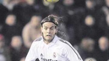 Woodgate vuelve a estar a punto para jugar.