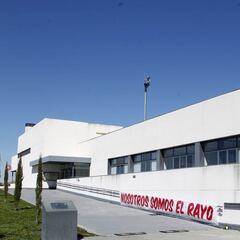 Técnicos y equipos de la cantera del Rayo denuncian su situación