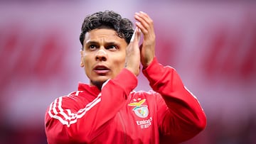BRAGA, PORTUGAL - DECEMBER 28: Richard Rios of SL Benfica gestures prior to the Primeira Liga match between SC Braga and SL Benfica at Estadio Municipal de Braga on December 28, 2025 in Braga, Portugal. (Photo by Diogo Cardoso/Getty Images)