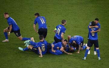 2-0. Manuel Locatelli celebra el segundo gol.