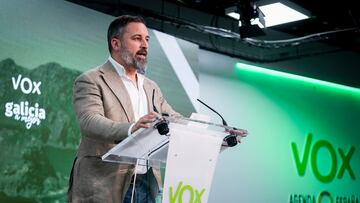 El presidente de Vox, Santiago Abascal, comparece durante el seguimiento de la jornada electoral de los comicios auton¨®micos de Galicia, en la sede nacional de Vox, a 18 de febrero de 2024, en Madrid (Espa?a). Todos los gallegos han sido llamados a las urnas hoy, 18 de febrero, para elegir a su nuevo presidente auton¨®mico para los pr¨®ximos cuatro a?os. Hay 75 esca?os en juego, por lo que los candidatos de los diferentes partidos deben alcanzar una mayor¨ªa absoluta de 38 esca?os para hacerse con la Presidencia.
18 FEBRERO 2024;VOX;ELECCIONES;ELECTORAL;GALLEGAS;GALICIA;COMICIOS;18F;
A. P¨¦rez Meca / Europa Press
18/02/2024