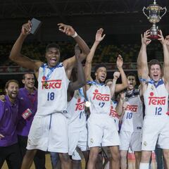 Un Madrid demoledor, campeón de España júnior ante la Penya