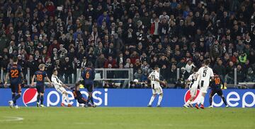 Gol 1-0 de Mandzukic a pase de Cristiano Ronaldo. 