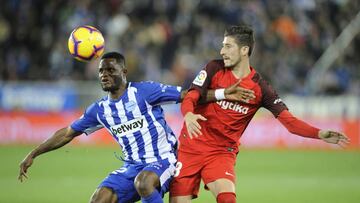 02-12-18, VITORIA
FUTBOL, LIGA SANTANDER, ALAVES-GIRONA
wakaso y escudero disputan el balon
FOTO: L. RICO