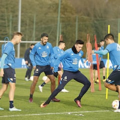 Svensson: “Si viene Lucas Pérez aprenderé de él”