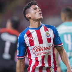 Uriel Antuna a Álvaro Morales: "Si no fuera por Chivas, no comes"
