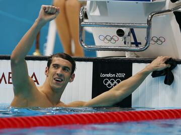 Michael Phelps, consiguió cuatro oros y dos platas superó a Larissa Latynina y se convirtió en el deportista más laureado de la historia de los Juegos Olímpicos, con un total de 22 medallas, 18 de ellas de oro. 