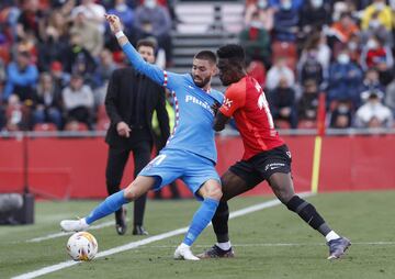 Yannick Carrasco e Iddrisu Baba 