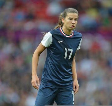 Estas son algunas de las playeras más bonitas de USA Femenil a lo largo de su historia, entre ellas está el jersey con la que ganaron el Campeonato Mundial de Canadá 2015.