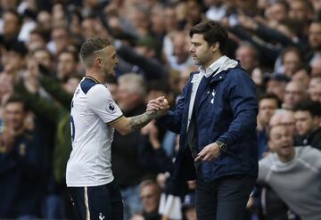 Llegó al Tottenham tras pasar por el banquillo de Espanyol y Southampton. Su equipo luchó por la Premier los 2 últimos años. Hacer un buen papel en Europa es su asignatura pendiente.