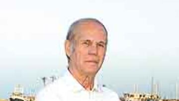 <b>POLIFACÉTICO. </b>Fred Galiana (arriba en una foto actual) triunfó en el deporte y en el espectáculo.