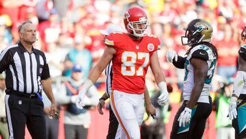 KANSAS CITY, MO - NOVEMBER 6: Tight end Travis Kelce #87 of the Kansas City Chiefs walks aways after being ejected from the game by the field judge after arguing a non call for pass interference against the Jacksonville Jaguars in the end zone at Arrowhead Stadium during the fourth quarter of the game on November 6, 2016 in Kansas City, Missouri.   Peter Aiken/Getty Images/AFP
 == FOR NEWSPAPERS, INTERNET, TELCOS &amp; TELEVISION USE ONLY ==