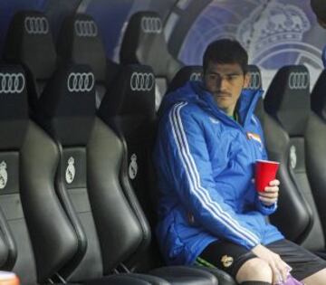 Iker Casillas en el banquillo