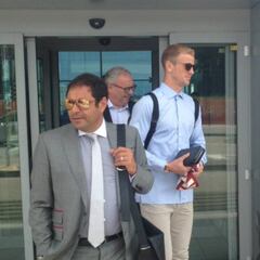 Hart ya posa como nuevo jugador del Torino