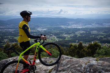 El mirador de Castro de Herville muestra un paisaje colosal de todo el valle de Louriña, un atractivo más de una subida que será clave en La Vuelta 2021.