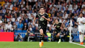 Gabri Veiga durante el partido disputado contra el Real Madrid en el Bernabéu.