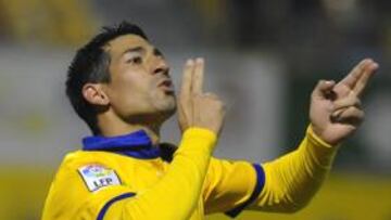 <b>SATISFECHO. </b>Nagore celebra un gol con el Alcorcón.
