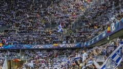 La afici&oacute;n del M&aacute;laga en La Rosaleda, durante un partido.